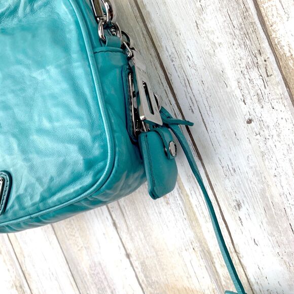 PRADA Pavone Blue Nappa Antique Leather Crossbody Camera Bag Zip Handheld RARE - Picture 8 of 12